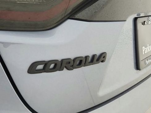 Used 2023 Toyota Corolla SE image 13