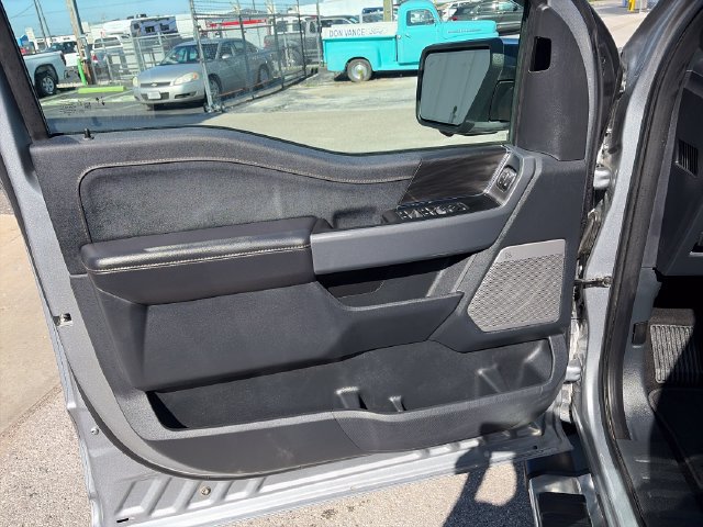 Used 2025 Ford F150 Lariat w/ Equipment Group 501A Mid AWD/4WD image 11