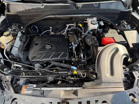 Used 2025 Chevrolet TrailBlazer LS FWD image 26