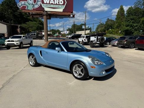 Used 2003 Toyota MR2 RWD image 2