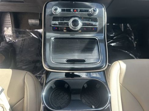 Certified 2023 Lincoln Nautilus FWD w/ Premium Package image 23