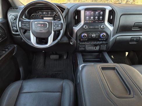 Used 2022 GMC Sierra 1500 SLT image 13