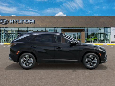 New 2025 Hyundai Tucson SEL image 7