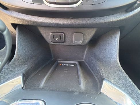 Used 2018 Chevrolet Traverse Premier w/ Driver Confidence II Package image 33