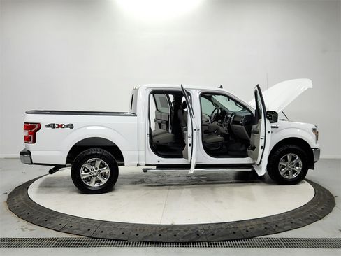 Used 2019 Ford F150 XLT w/ Equipment Group 302A Luxury image 16