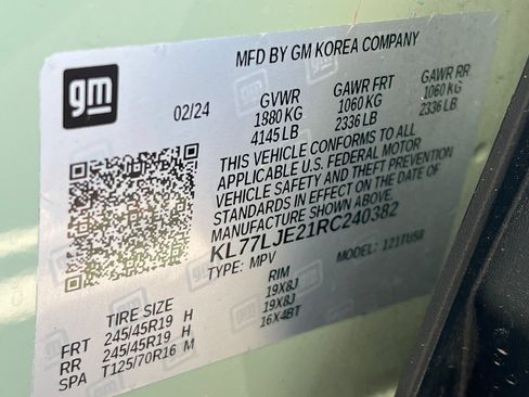 Used 2024 Chevrolet Trax RS FWD image 41