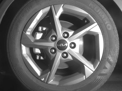 Used 2025 Kia K4 FWD image 12