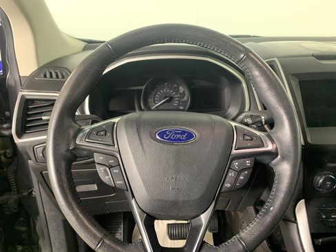 Used 2017 Ford Edge SEL w/ Equipment Group 201A image 22