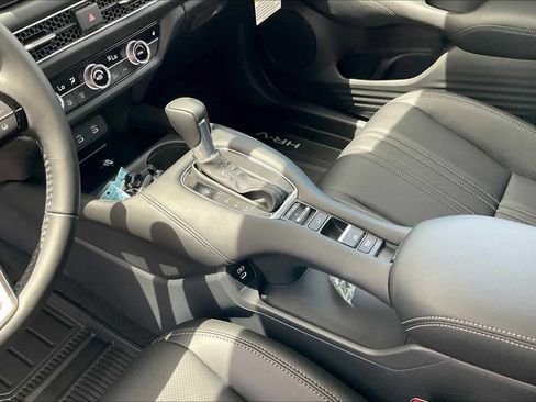 New 2026 Honda HR-V EX-L image 7