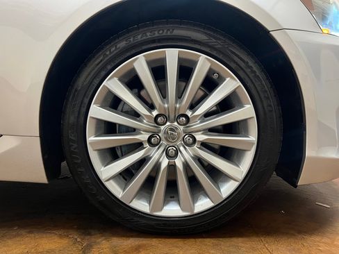 Used 2014 Lexus LS 460 AWD image 11