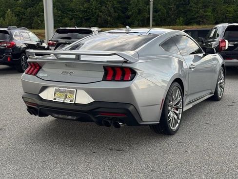 Used 2024 Ford Mustang GT Premium RWD image 3