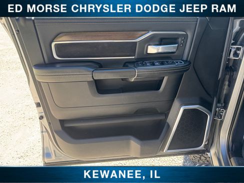 Used 2022 RAM 3500 Laramie AWD/4WD image 20