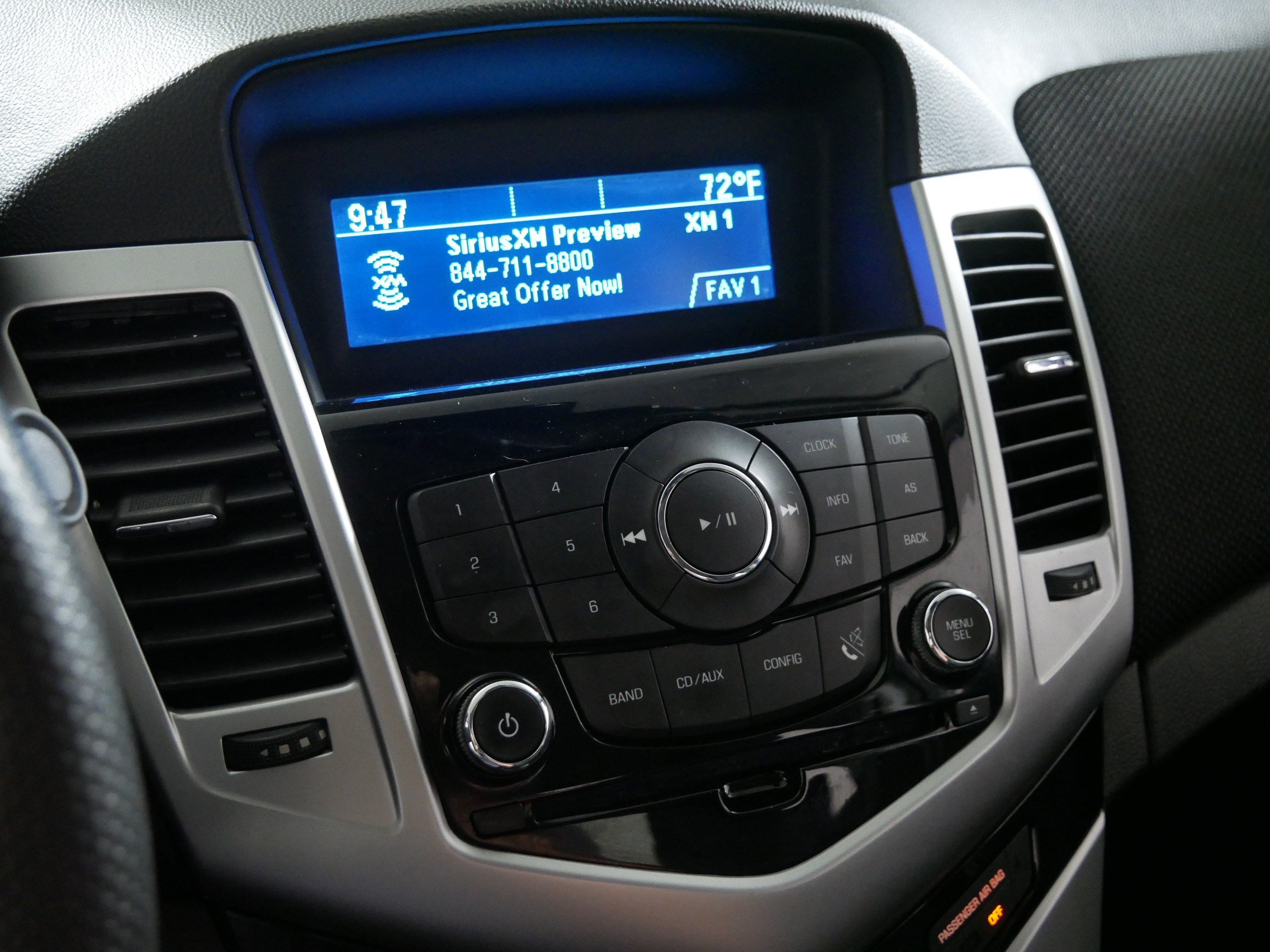Used 2016 Chevrolet Cruze LT FWD image 22