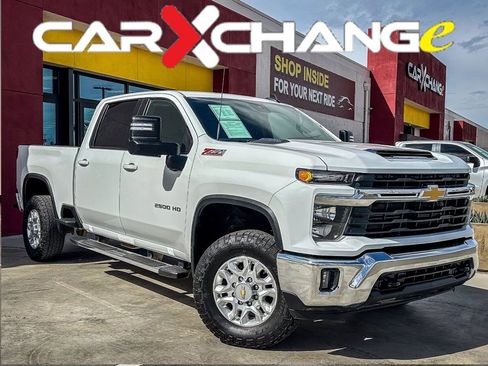 Used 2024 Chevrolet Silverado 2500 LT AWD/4WD image 1