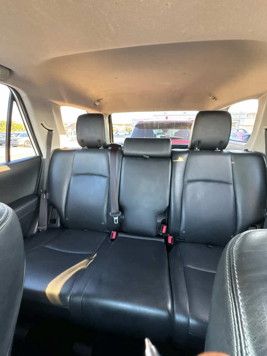 Used 2023 Toyota 4Runner Limited AWD/4WD image 27