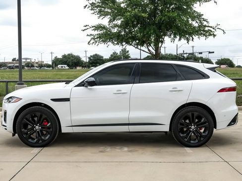 Used 2025 Jaguar F-PACE R-Dynamic S AWD/4WD image 13