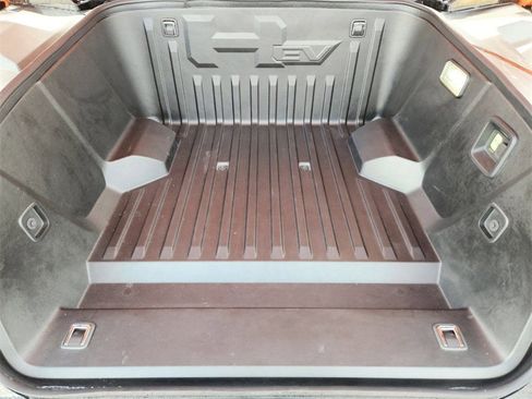 New 2024 GMC Hummer EV 2X w/ Extreme Off-Road Package image 22