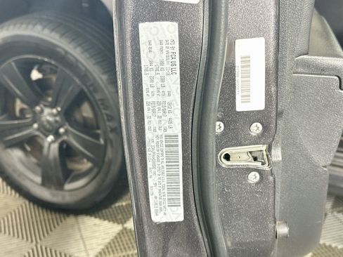 Used 2017 Jeep Patriot Latitude FWD image 12