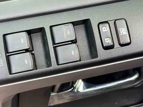 Used 2021 Toyota 4Runner SR5 image 15