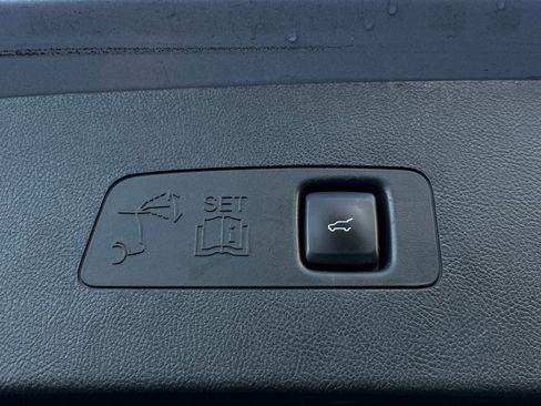 Certified 2022 Lincoln Corsair FWD image 13