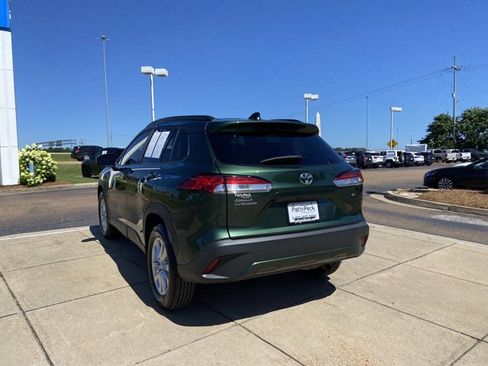Used 2022 Toyota Corolla Cross LE FWD image 10