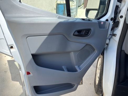 Used 2019 Ford Transit 350 XL image 23
