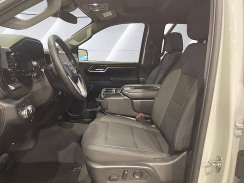 Certified 2025 GMC Sierra 1500 Elevation AWD/4WD image 10