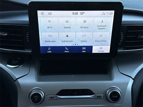 Used 2022 Ford Explorer XLT w/ Equipment Group 202A image 21