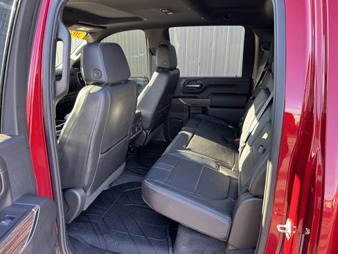 Used 2021 Chevrolet Silverado 2500 High Country image 32