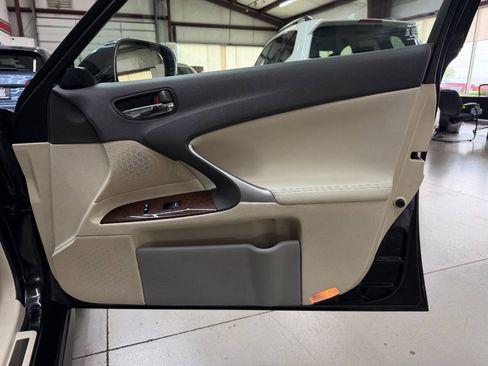 Used 2012 Lexus IS 250 AWD w/ Luxury Plus Value Edition image 16