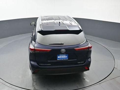 Used 2021 Toyota Highlander XLE image 44
