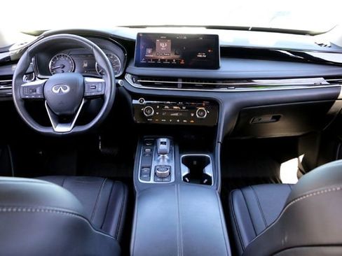 Used 2024 INFINITI QX60 Pure image 26
