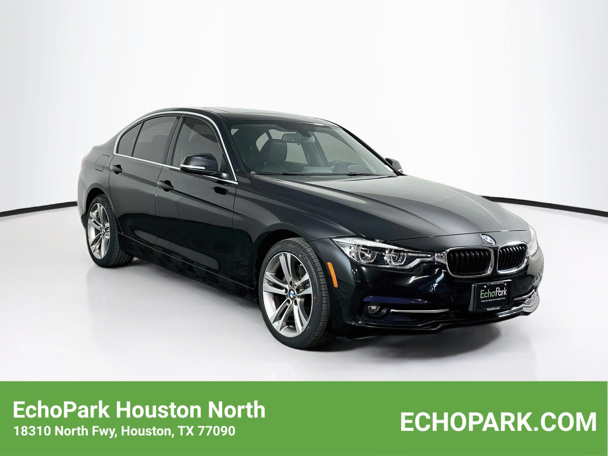 Used 2018 BMW 330i xDrive Sedan w/ Convenience Package AWD/4WD image 1