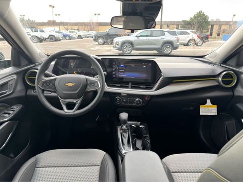 New 2026 Chevrolet Trax LT w/ Driver Confidence Package image 30
