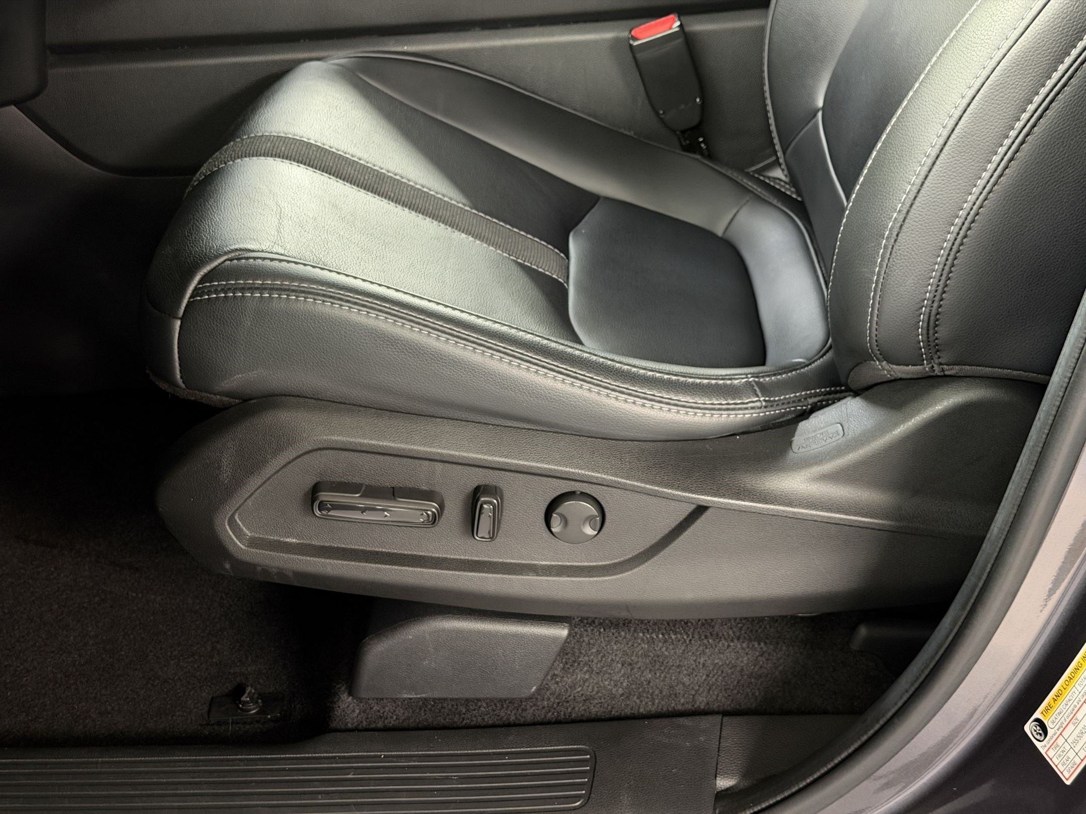 Certified 2024 Honda Pilot Touring image 15