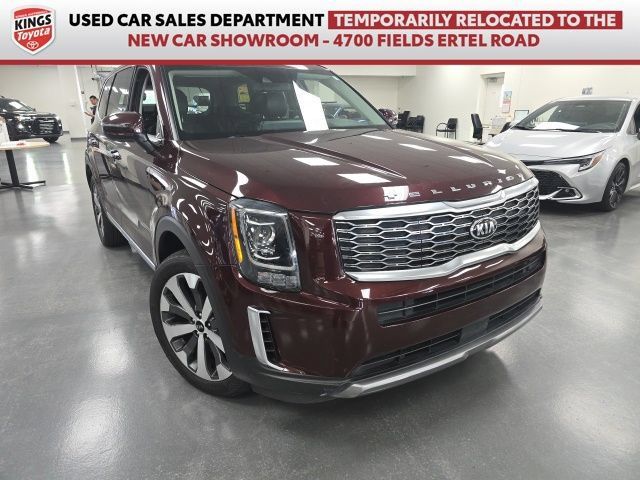 Used 2020 Kia Telluride S AWD/4WD image 1