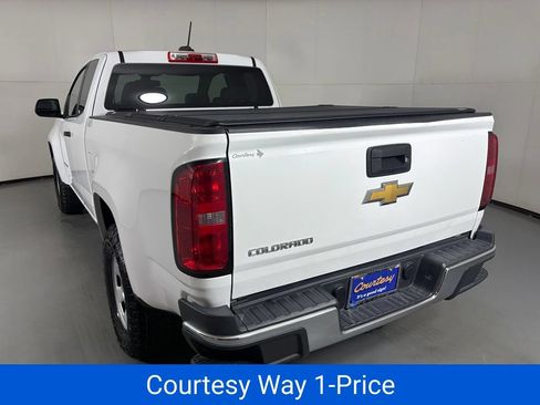 Used 2016 Chevrolet Colorado W/T w/ WT Convenience Package RWD image 9