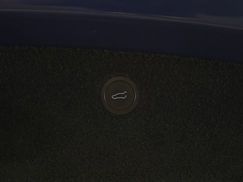 Used 2023 Tesla Model X Plaid image 19