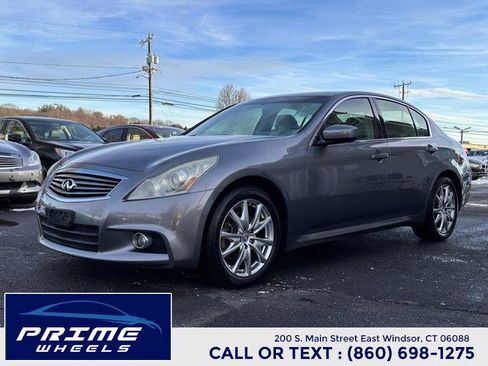 Used 2012 INFINITI G37 x Sedan w/ Premium Pkg image 3
