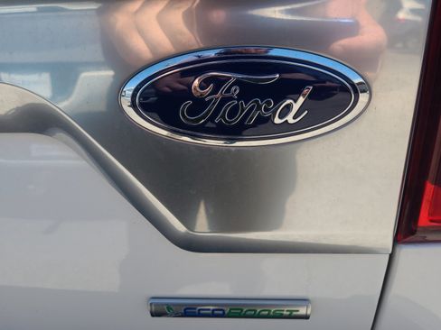 Used 2019 Ford F150 Platinum w/ Equipment Group 701A Luxury AWD/4WD image 16