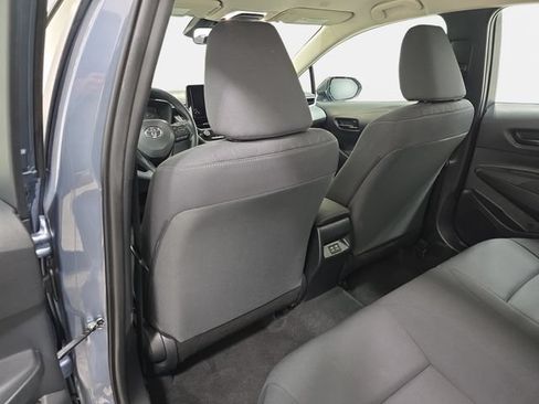 Certified 2025 Toyota Corolla LE FWD image 10