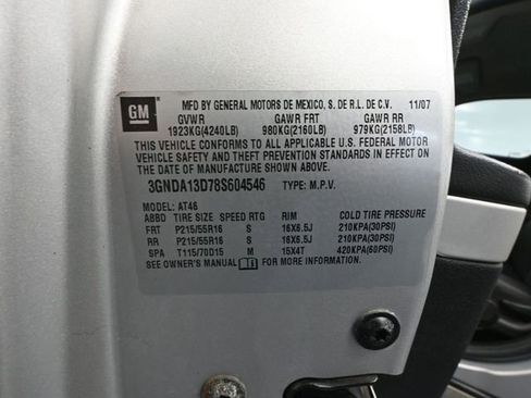 Used 2008 Chevrolet HHR LS image 39