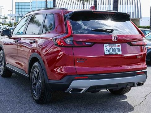 Used 2026 Honda CR-V TrailSport image 4