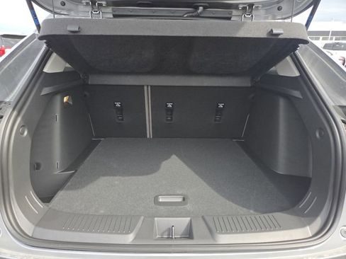 New 2026 Chevrolet Trax ACTIV w/ Sunroof Package FWD image 25