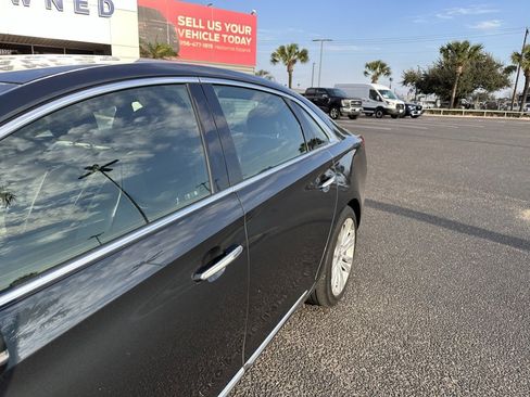 Used 2019 Cadillac XTS Luxury image 12