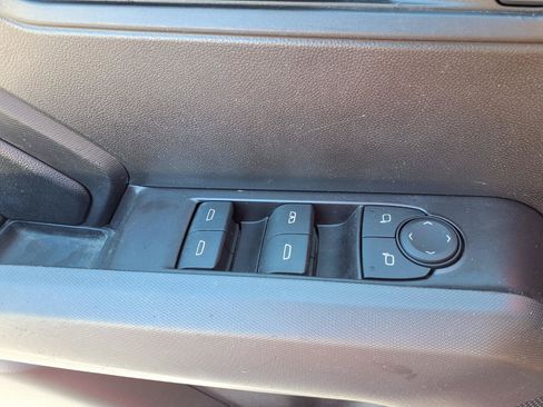 Used 2024 Chevrolet Colorado Trail Boss w/ Advanced Trailering Package AWD/4WD image 18