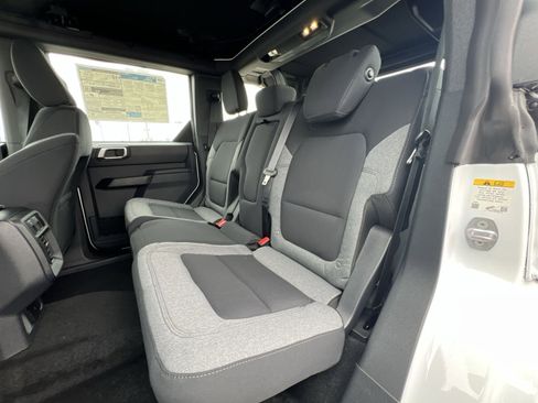 New 2025 Ford Bronco 4-Door w/ Sasquatch Package image 23