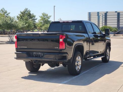 Used 2021 Chevrolet Silverado 2500 LTZ w/ Z71 Chrome Sport Edition AWD/4WD image 5
