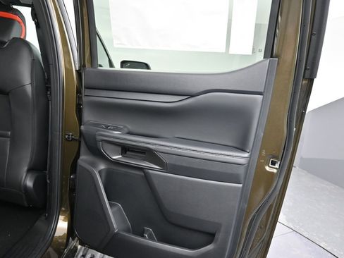 New 2025 Ford Ranger Raptor image 23