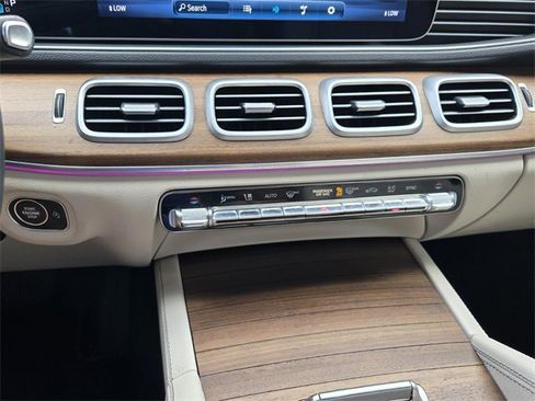 Used 2024 Mercedes-Benz GLE 450 4MATIC image 22